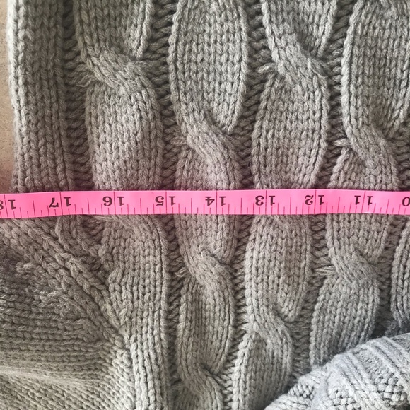 TheLees Grey Turtle Neck Cable Knit Sweater Size M - Picture 4 of 6